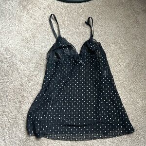 Women’s size medium looks like it runs small black lingerie